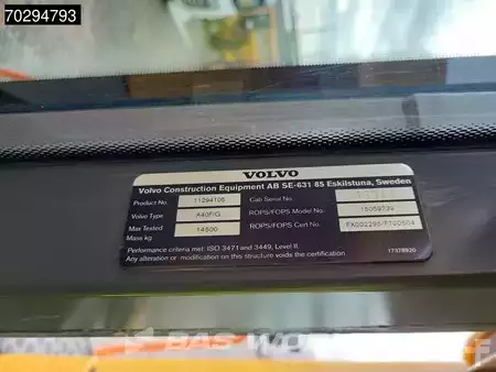 Zalomené klouby-dampry  2015 Volvo A40 G Tail gate (38)