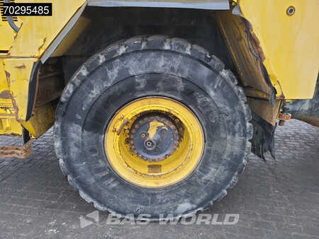 Artikulerte dumpere 2006 Komatsu HM300-2 (22)