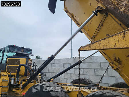 Knickgelenkte Muldenkipper/Dumper 2017 Caterpillar 745 -04A 745 (12)