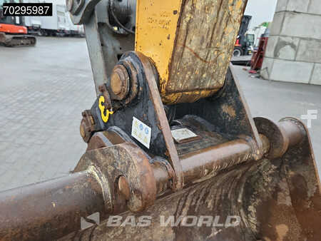 Rupsgraafmachines 2016 Liebherr R922 LC Select (13)