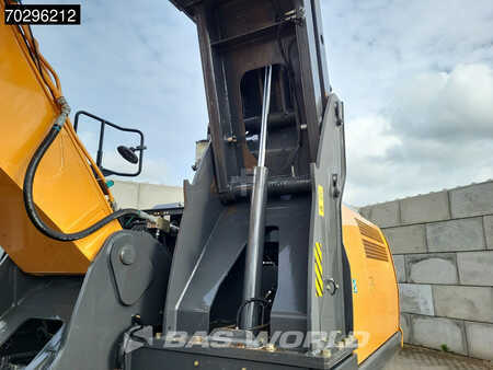 Escavadora de rastos 2019 Case CX290 D LIFT CABIN (11)