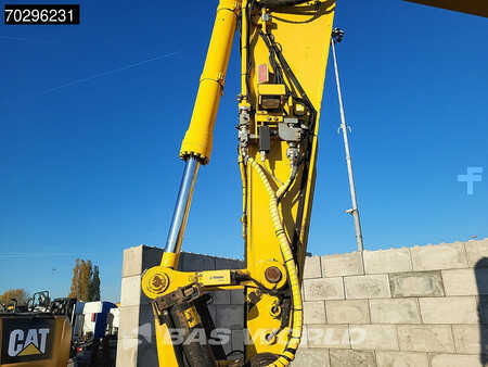 Pelles sur chenilles 2014 Komatsu PC240 LC-10 (11)