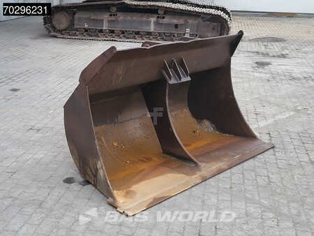 Pelles sur chenilles 2014 Komatsu PC240 LC-10 (29)