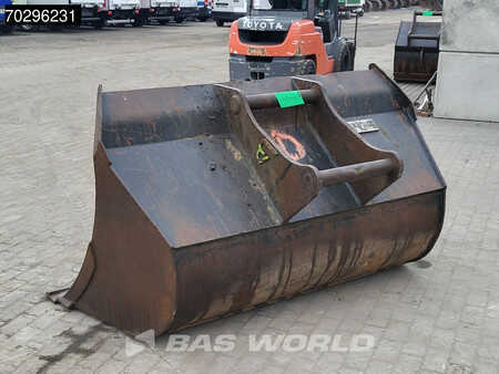 Pelles sur chenilles 2014 Komatsu PC240 LC-10 (31)