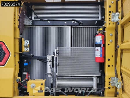 Kedjegraver 2022 Caterpillar 326 -07D Tiltrotator (29)