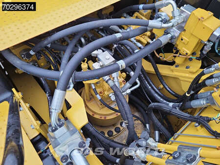 Kedjegraver 2022 Caterpillar 326 -07D Tiltrotator (31)