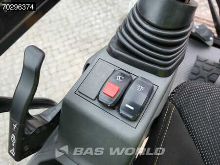 Kedjegraver 2022 Caterpillar 326 -07D Tiltrotator (38)