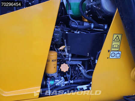 Rigid Backhoe Loader 2025 JCB 3DX PLUS 4WD - A/C - HP (33)