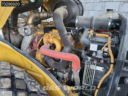 Single drum compactors 2017 Caterpillar CS66 B A/C - Trimble GPS (13)