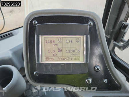 Single drum compactors 2017 Caterpillar CS66 B A/C - Trimble GPS (25)