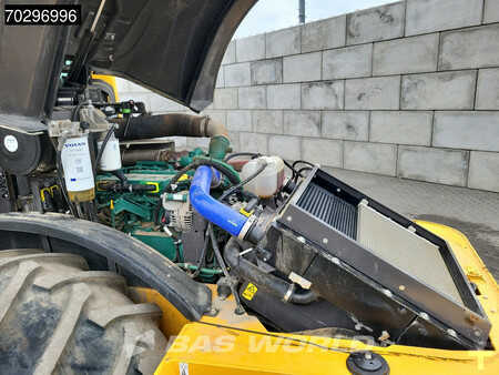 Compactador monocilíndrico 2021 Volvo SD135 B A/C (9)