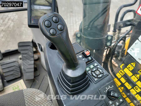 Escavadora de rastos 2019 Volvo EC220 E L (35)