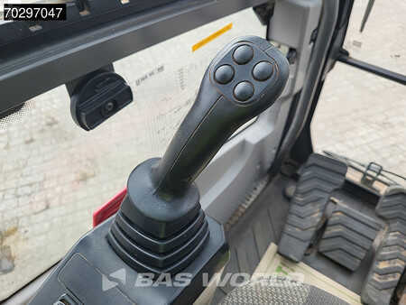 Escavadora de rastos 2019 Volvo EC220 E L (38)