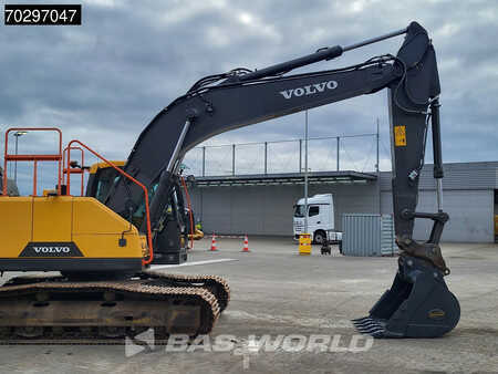 Escavadora de rastos 2019 Volvo EC220 E L (7)