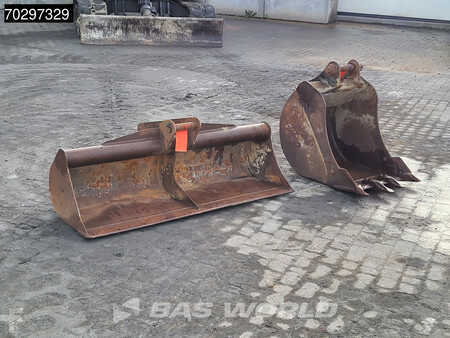 Minibagry 2019 Volvo ECR88 D (17)