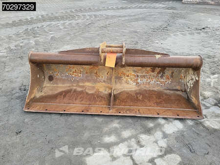 Minibagry 2019 Volvo ECR88 D (21)