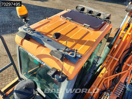 Escavatori gommati 2016 Doosan DX170W -5 (11)