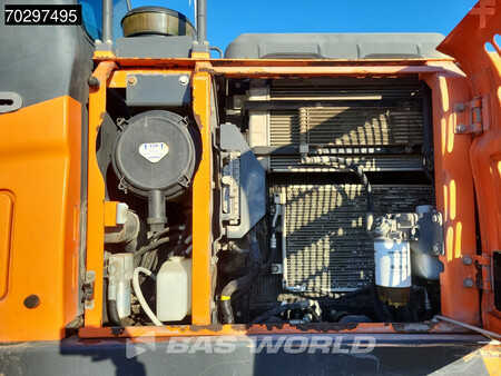 Escavatori gommati 2016 Doosan DX170W -5 (13)