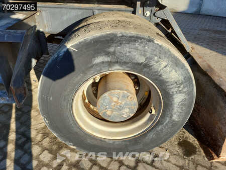 Escavatori gommati 2016 Doosan DX170W -5 (24)