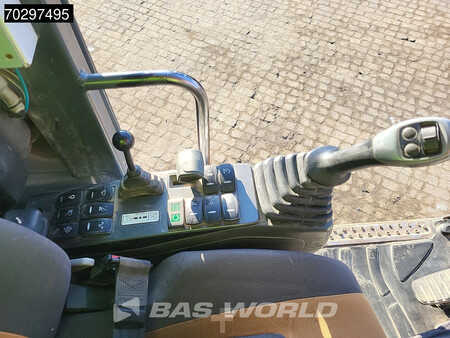 Escavatori gommati 2016 Doosan DX170W -5 (29)