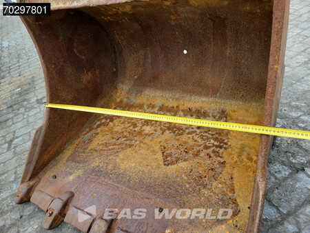 Escavadora de rastos 2016 Case CX130 D (14)