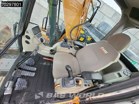 Escavadora de rastos 2016 Case CX130 D (30)