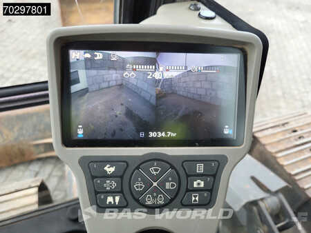 Escavadora de rastos 2016 Case CX130 D (34)