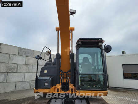 Escavadora de rastos 2016 Case CX130 D (7)