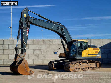 Bæltegraver 2022 Hyundai HX300 AL (2)