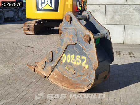 Bæltegraver 2022 Hyundai HX300 AL (31)