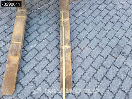 Pyöräkuormaajat 2017 Yanmar V120 Bucket + Forks (15)