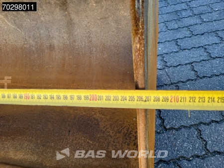 Pyöräkuormaajat 2017 Yanmar V120 Bucket + Forks (21)