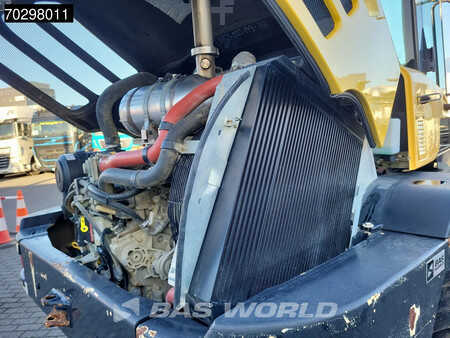 Pyöräkuormaajat 2017 Yanmar V120 Bucket + Forks (22)