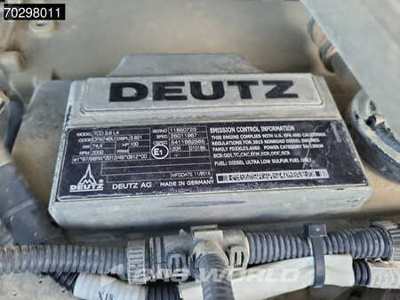 Pyöräkuormaajat 2017 Yanmar V120 Bucket + Forks (25)