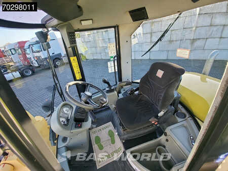 Pyöräkuormaajat 2017 Yanmar V120 Bucket + Forks (37)