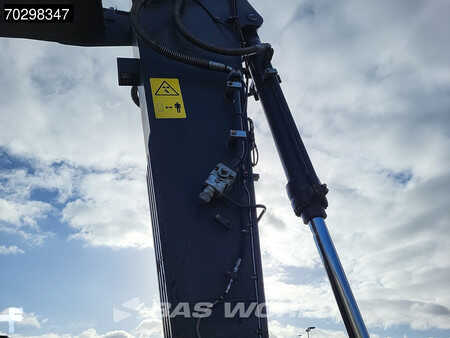 Escavadora de rastos 2023 Volvo EC350 E L (13)