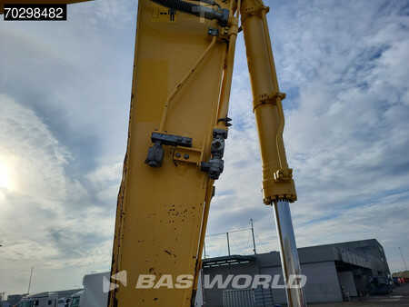 Korečková rýpadla 2016 Komatsu PC210 LC-10 (12)