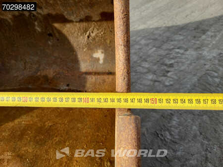 Korečková rýpadla 2016 Komatsu PC210 LC-10 (16)