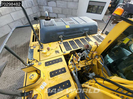 Korečková rýpadla 2016 Komatsu PC210 LC-10 (17)