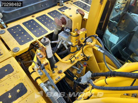 Korečková rýpadla 2016 Komatsu PC210 LC-10 (20)