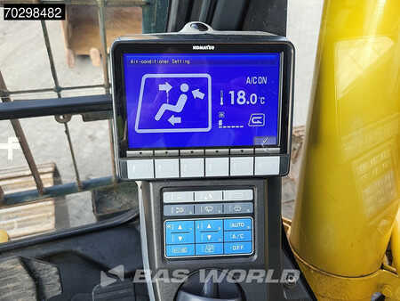 Korečková rýpadla 2016 Komatsu PC210 LC-10 (36)