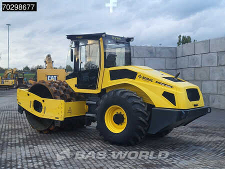 Enkelt tromlekomprimator 2017 BOMAG BW213 PDH-5 A/C (2)