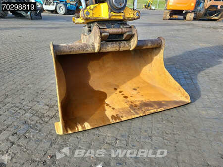 Pelles sur chenilles 2018 Volvo EC300 E L (16)