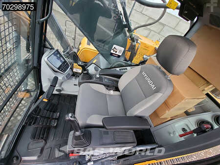 Kettenbagger 2025 Hyundai HX360 L (29)