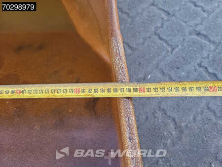 Hydraulic Excavators 2017 Volvo EC250 E L GPS - 2 Buckets (24)