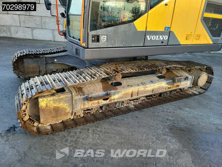 Hydraulic Excavators 2017 Volvo EC250 E L GPS - 2 Buckets (34)