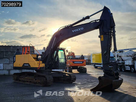 Hydraulic Excavators 2017 Volvo EC250 E L GPS - 2 Buckets (8)
