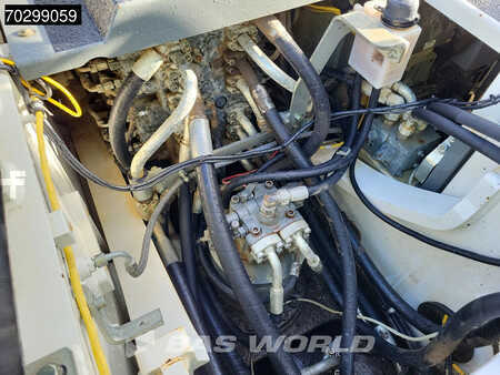 Escavadora de rastos 2016 Liebherr R924 WLC GPS (21)