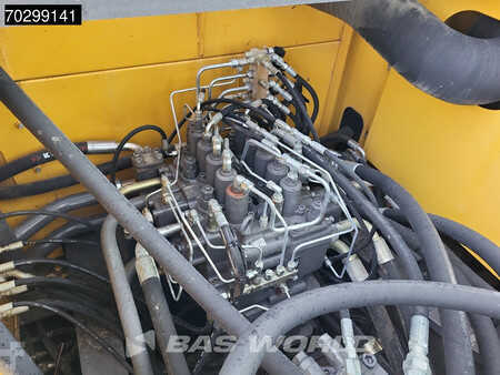 Telakaivinkoneet  2016 Volvo EC250 E L (19)