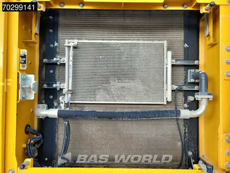 Telakaivinkoneet  2016 Volvo EC250 E L (24)